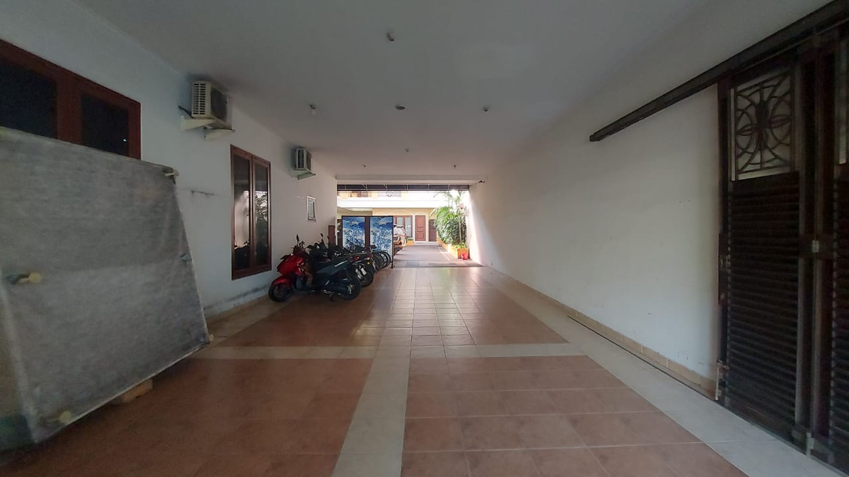 Dijual Hotel Surabaya Pusat