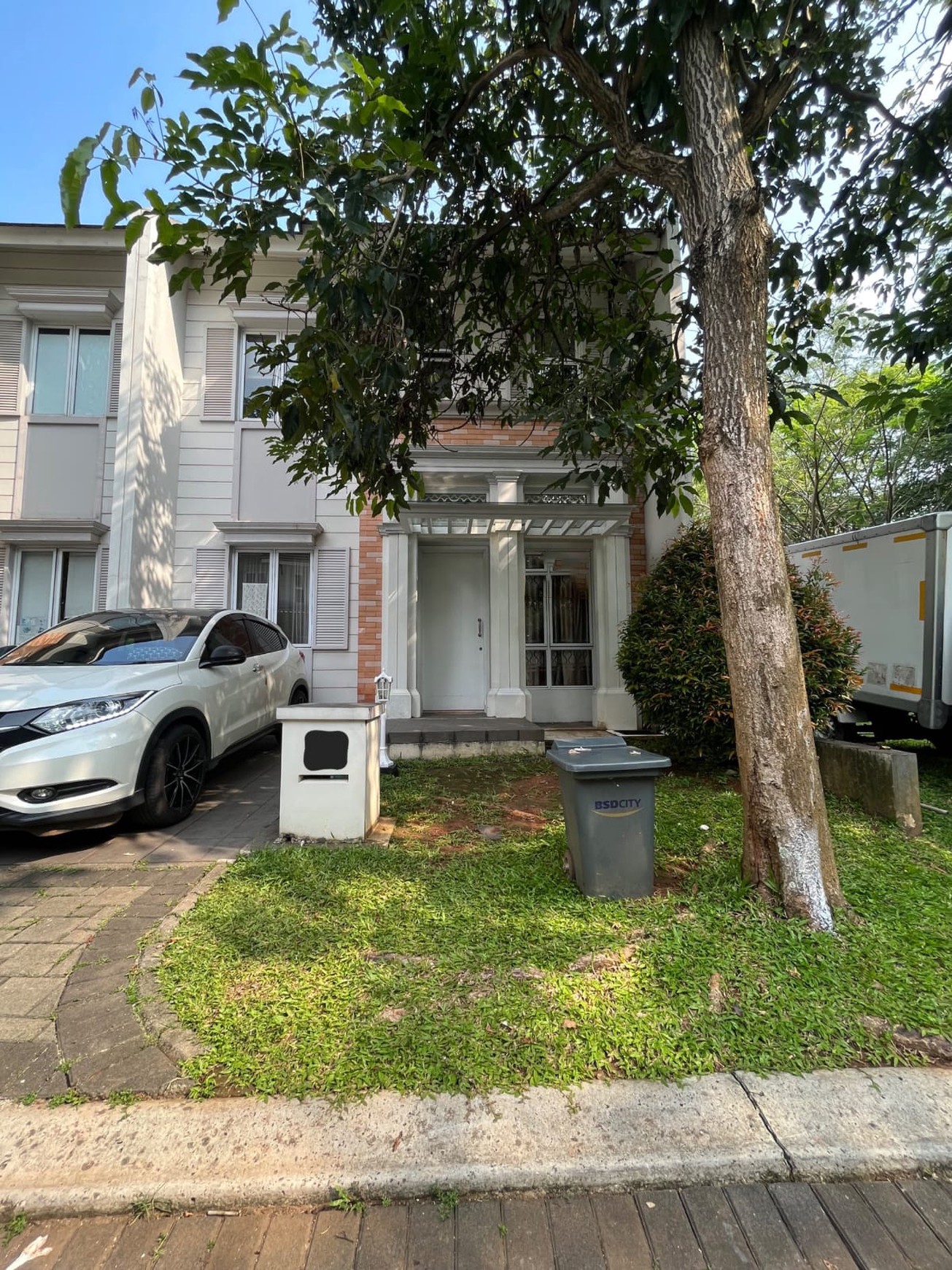 Rumah 2 Lantai Siap Huni dengan Hunian Nyaman dan Asri @BSD, Gree Wich