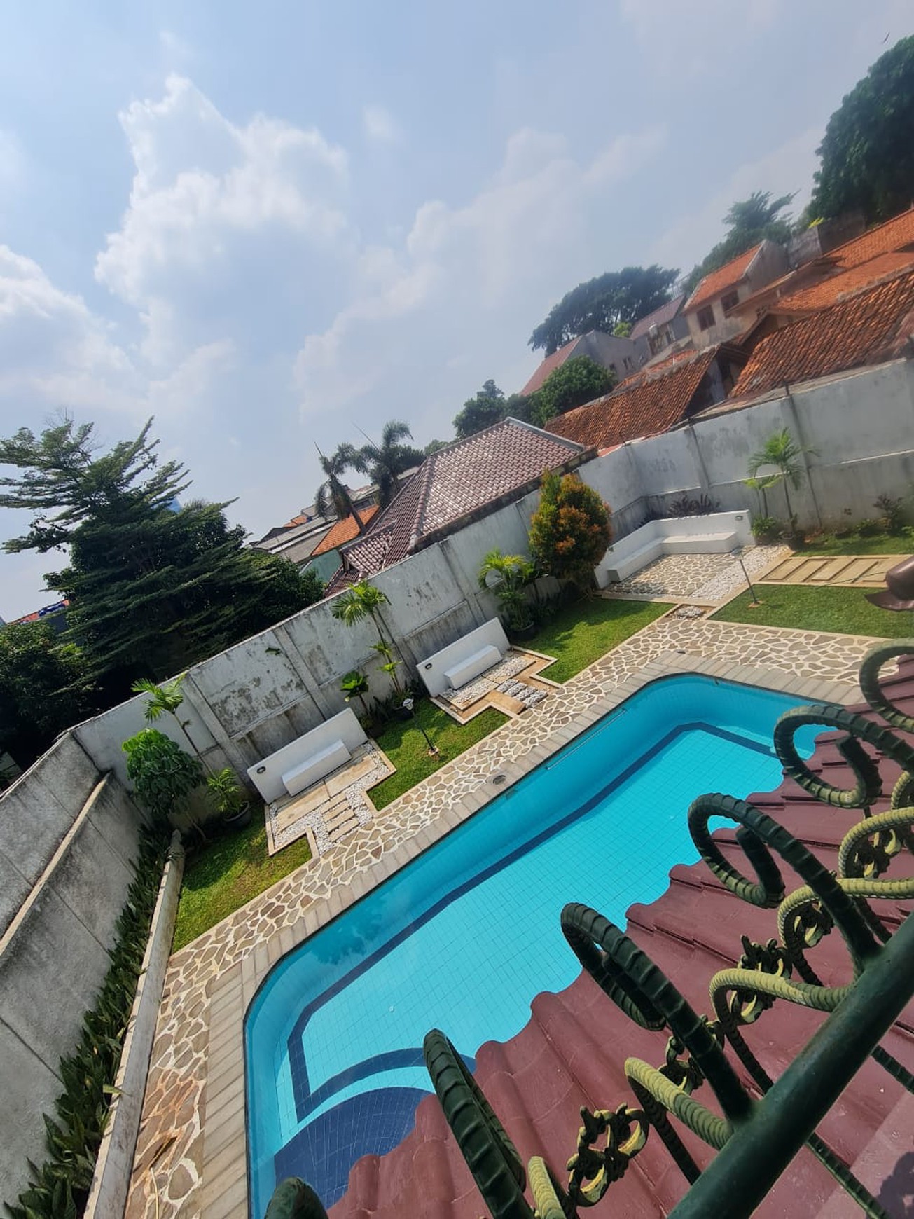 Rumah Mewah LT 758 LB 350 2 Lantai sudah SHM @Cilandak