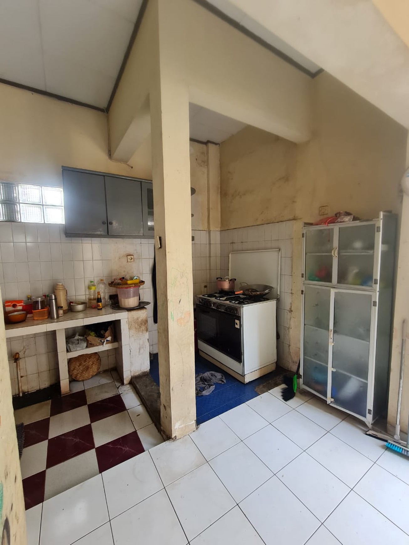 Rumah Mewah LT 758 LB 350 2 Lantai sudah SHM @Cilandak