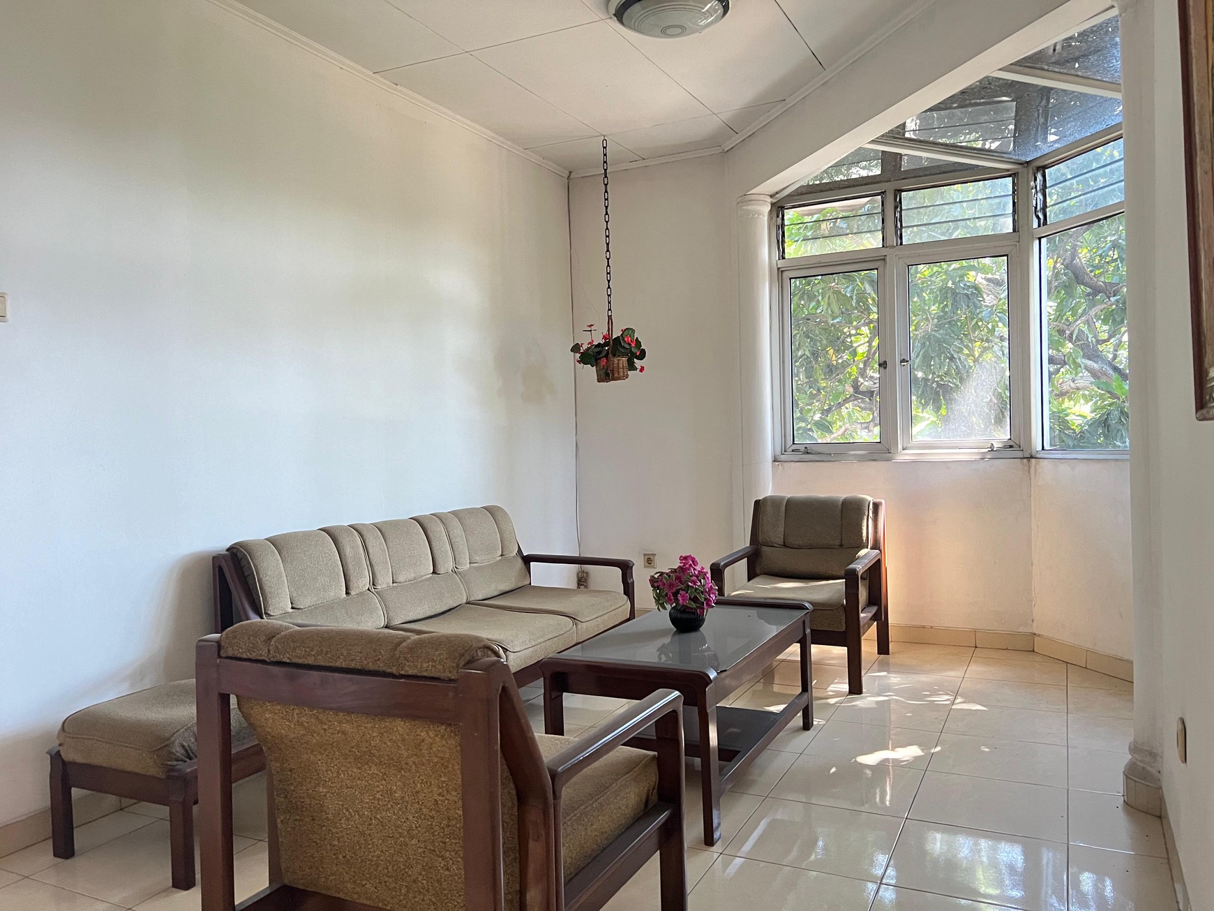 RUMAH JUAL MURAH HARGA MENDEKATI NJOP JL RAYA SIMPANG DARMO PERMAI UTARA