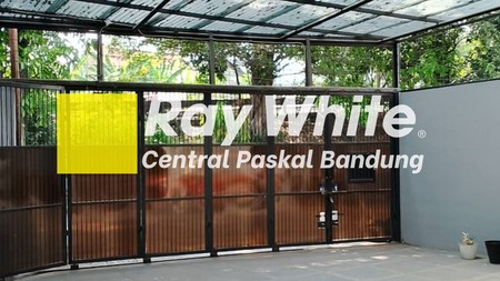 Rumah di Komplek Buanasari Buah Batu