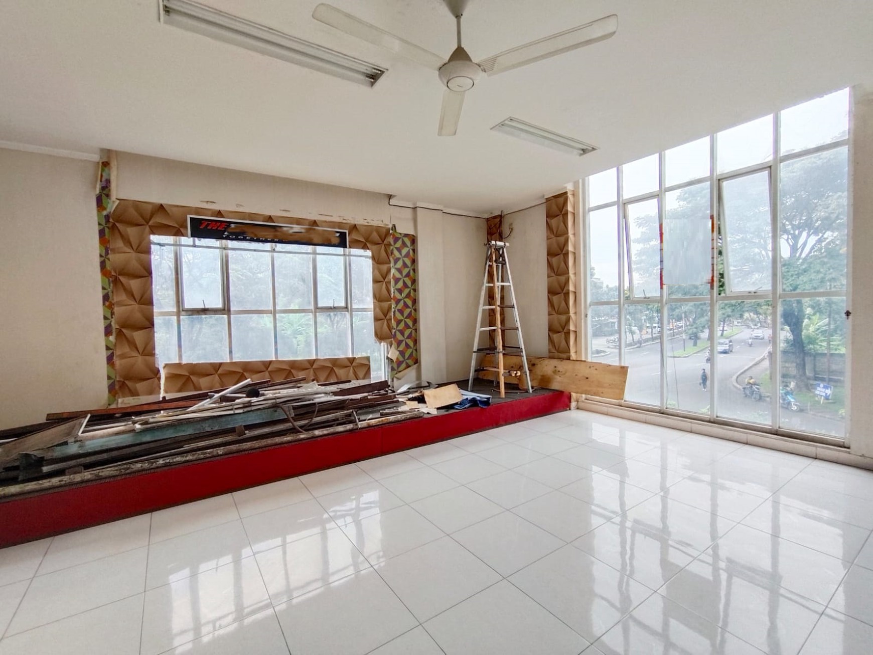 Ruko bagus, Cocok untuk Usaha di Graha Raya Bintaro