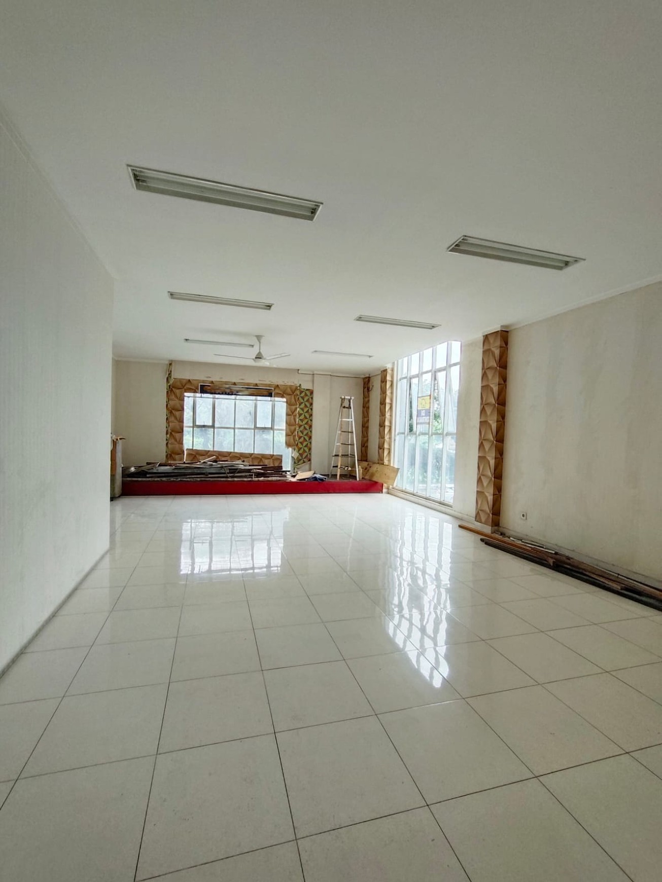 Ruko bagus, Cocok untuk Usaha di Graha Raya Bintaro