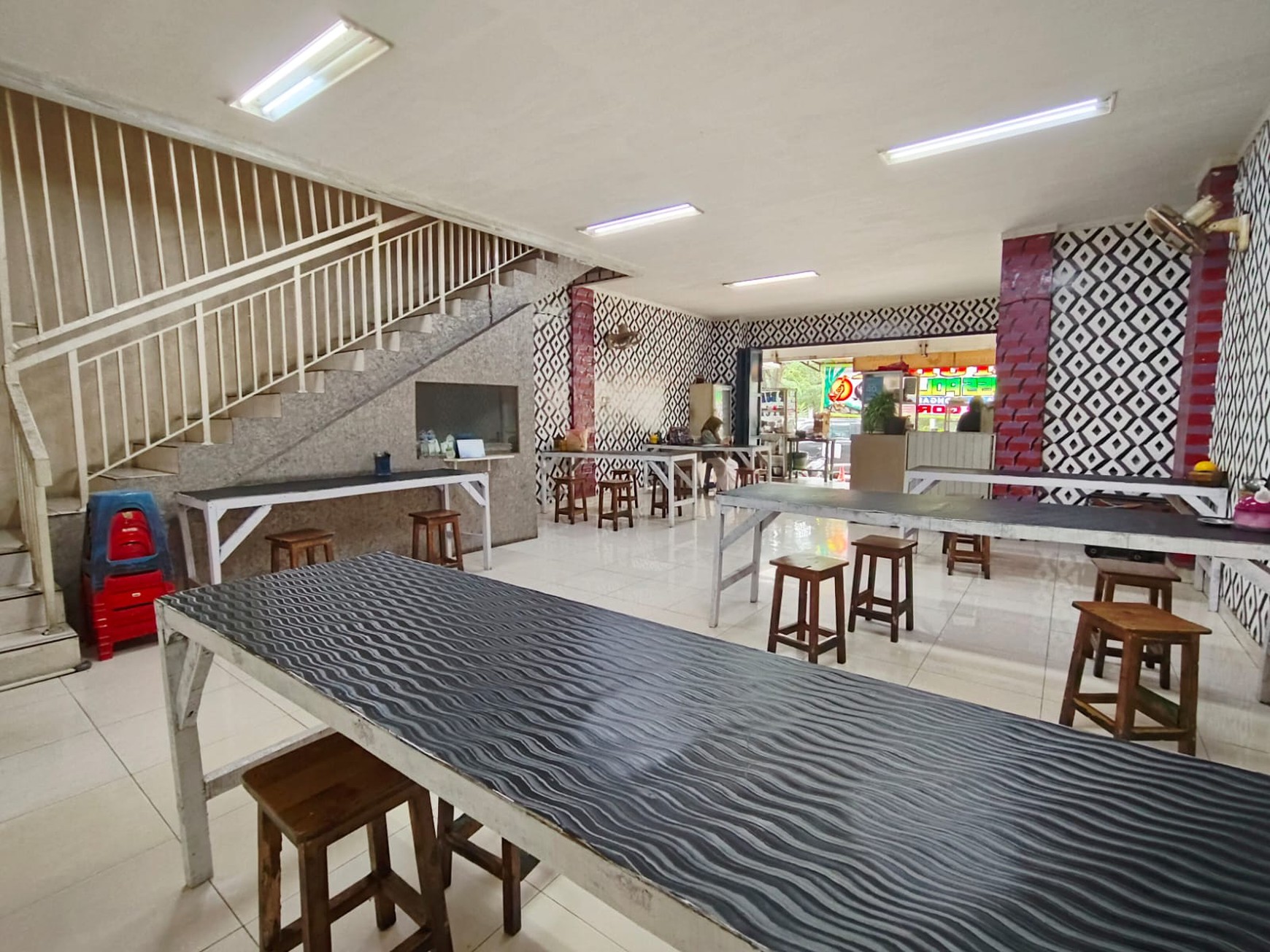 Ruko bagus, Cocok untuk Usaha di Graha Raya Bintaro