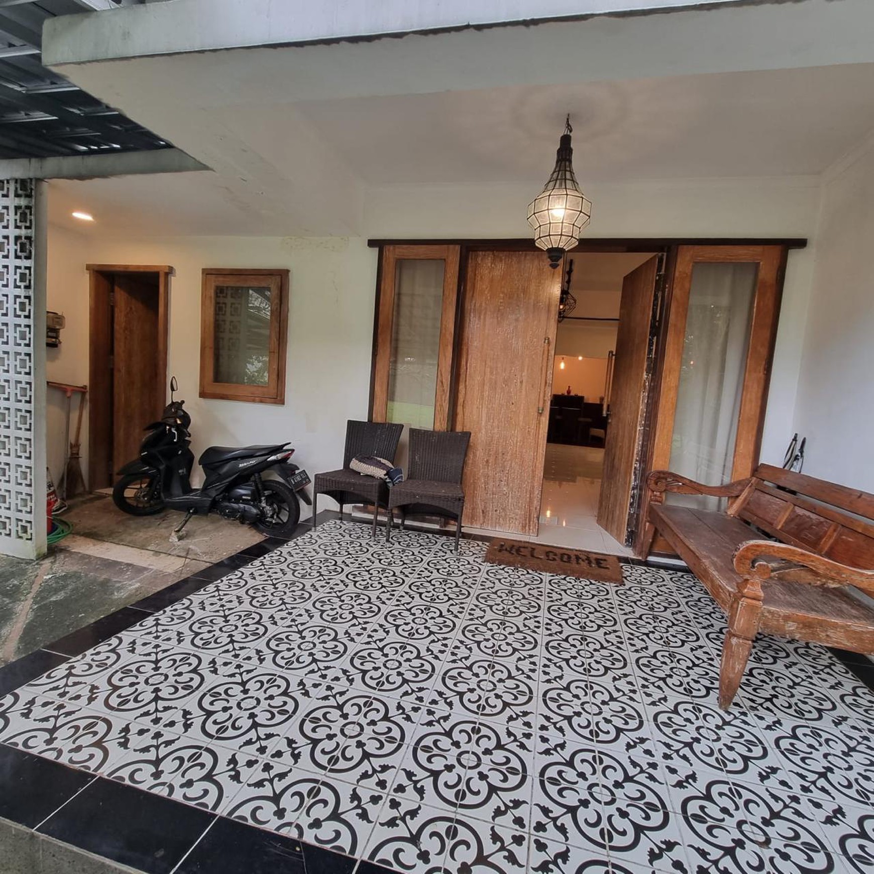 Rumah Minimalis di The Green BSD Dekat Tol dan Stasiun Kereta Api