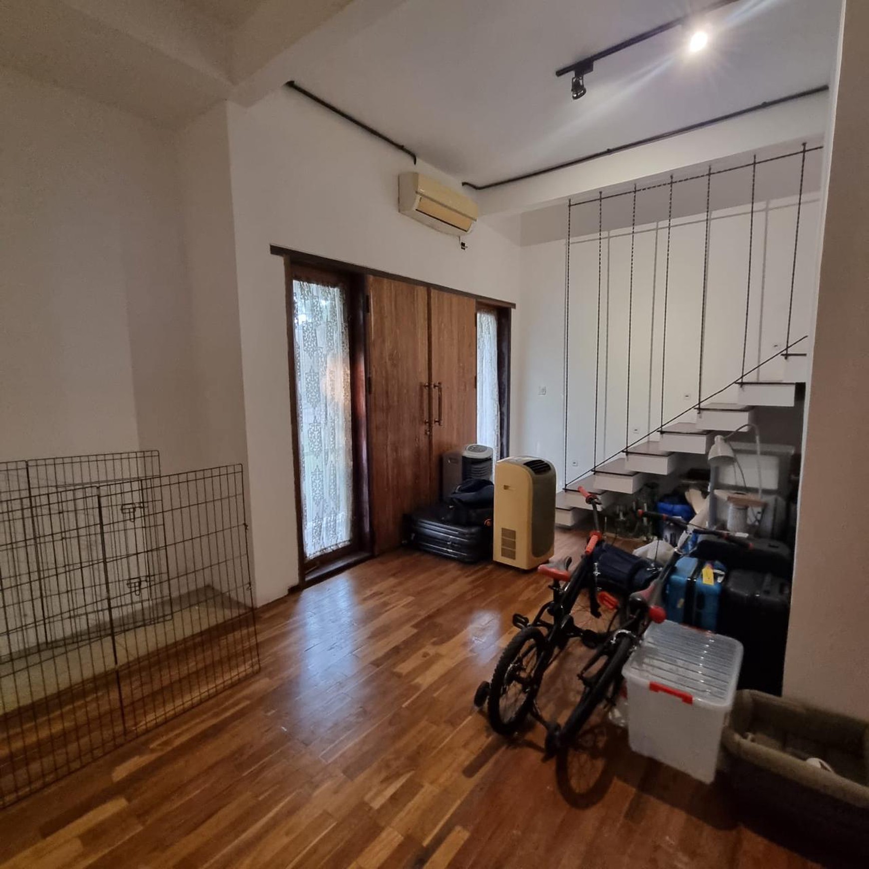 Rumah Minimalis di The Green BSD Dekat Tol dan Stasiun Kereta Api