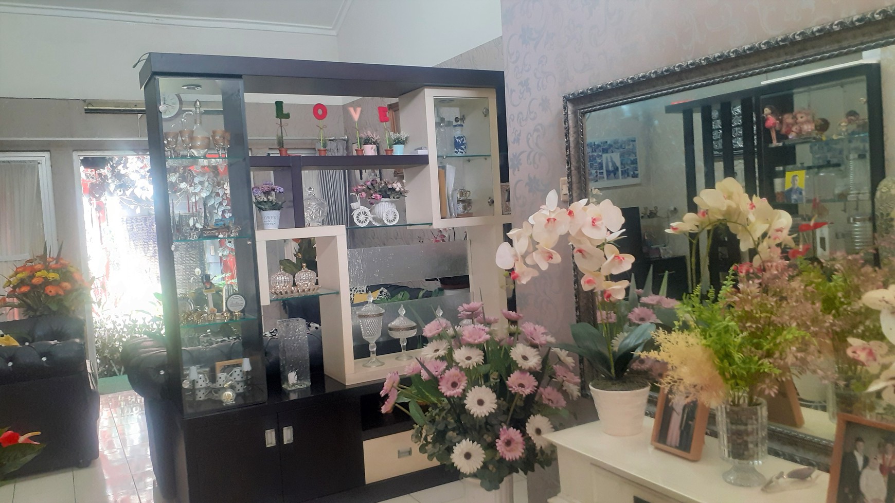 Rumah Cantik di KBP City Centre Full Furnished Siap Huni