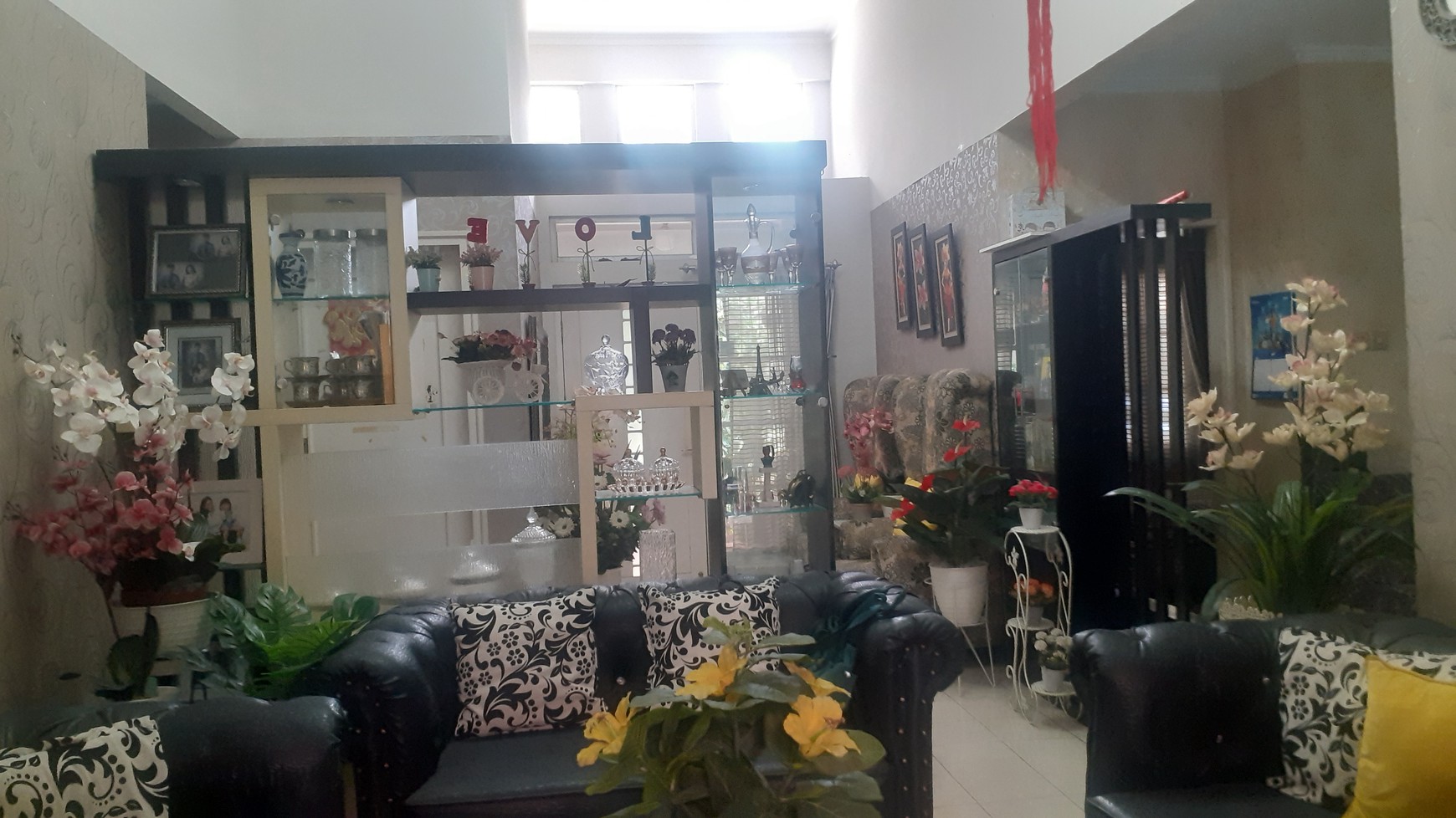 Rumah Cantik di KBP City Centre Full Furnished Siap Huni