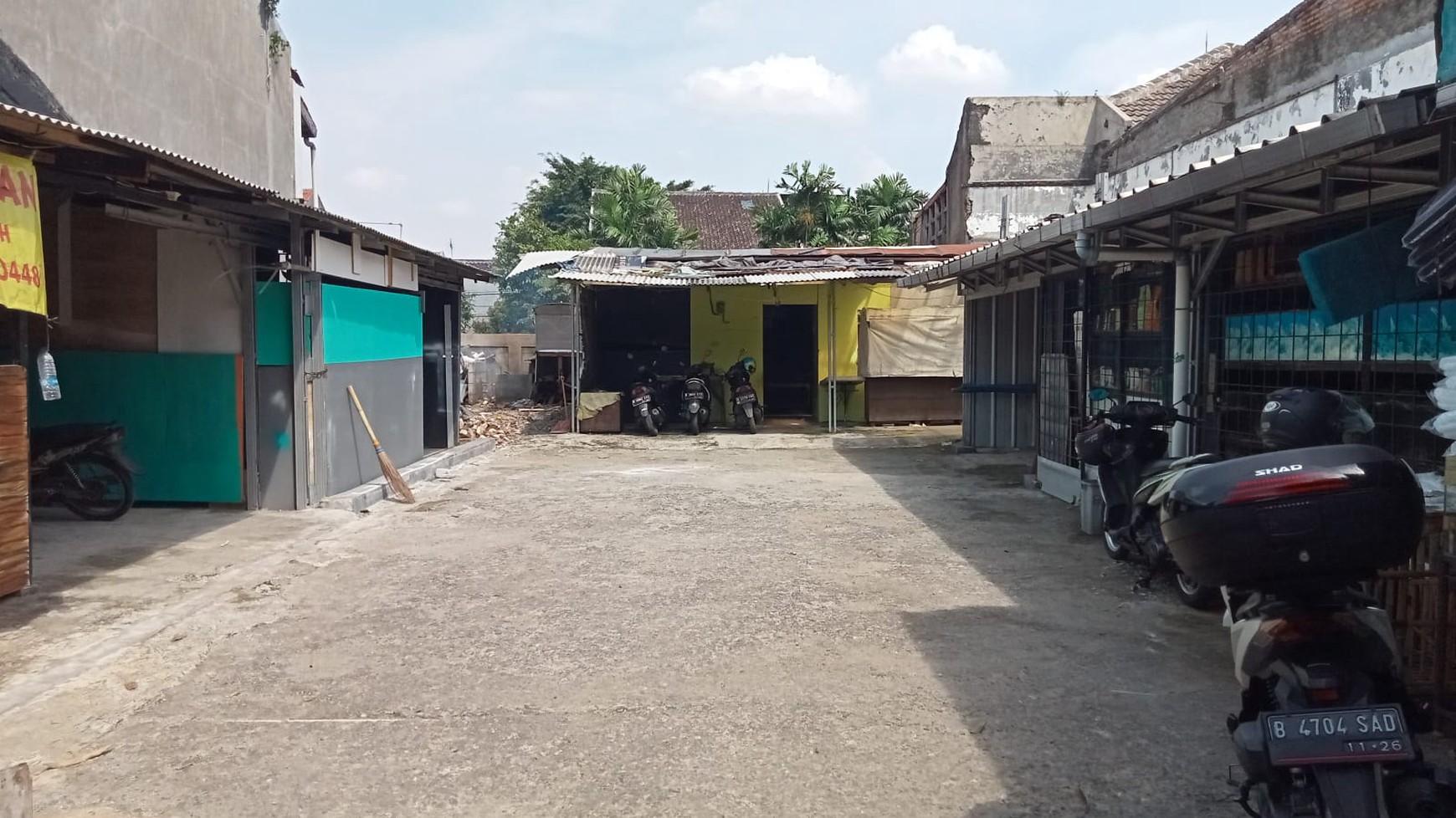 Tanah Pekarangan 420 Meter Persegi Lokasi Dekat Universitas Nasional, Pasar Minggu, Jakarta Selatan