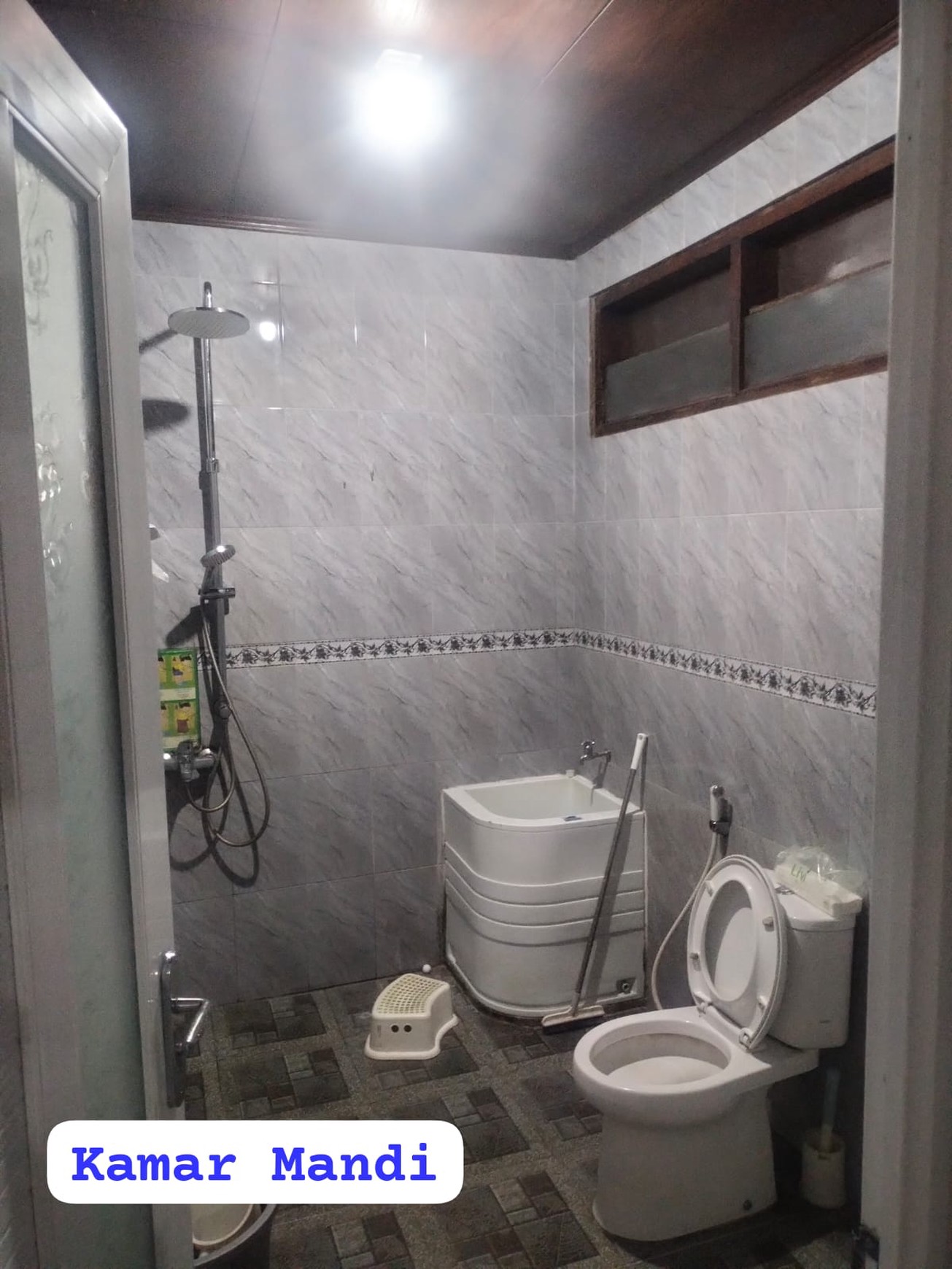 Rumah Hitung Tanah Area Cipete