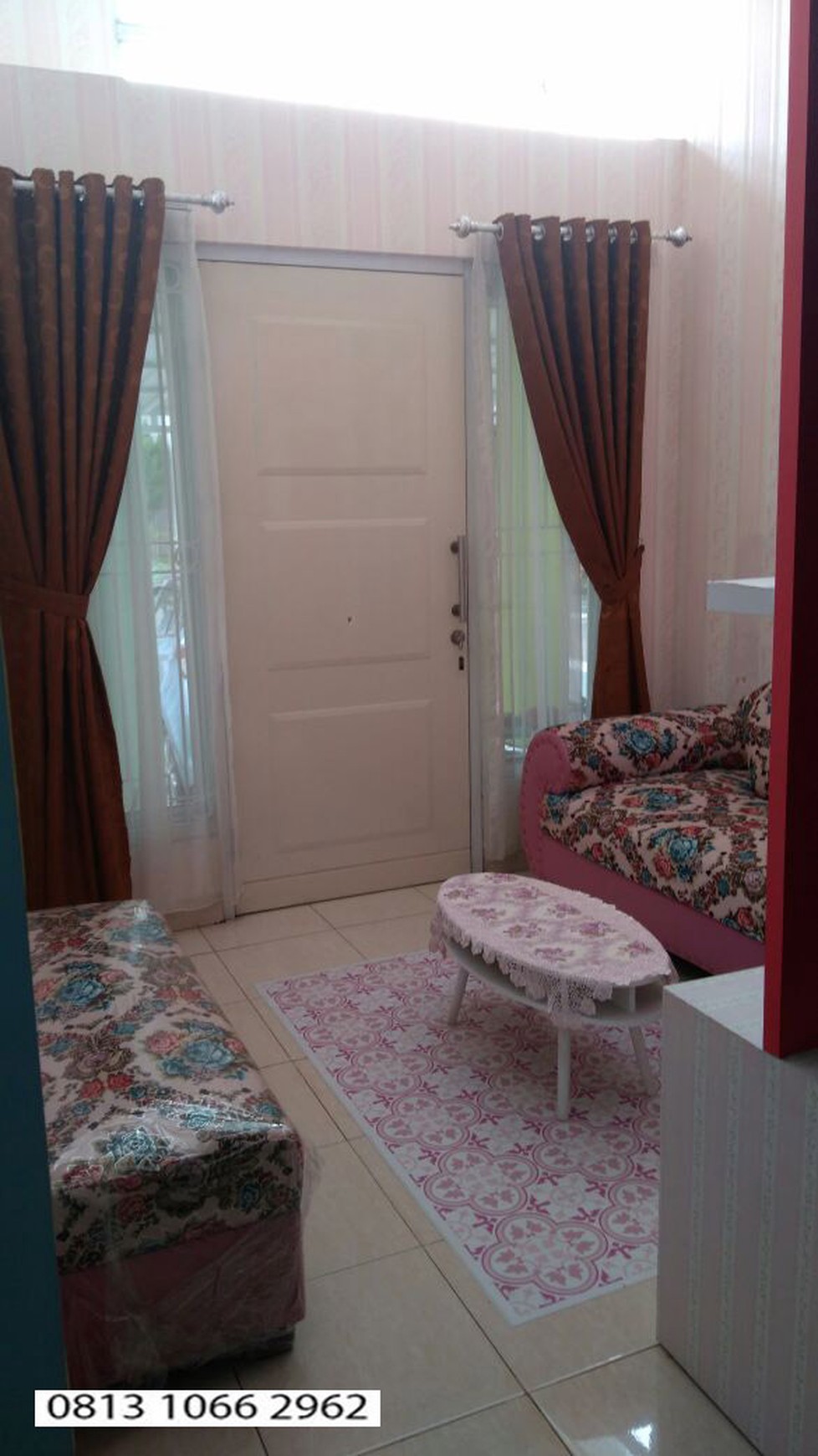 DISEWAKAN RUMAH BERIKUT FURNITURE GRAND WISATA BEKASI