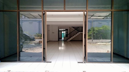 Ruko di Jl. Palem - POCAN, 3 Lantai, Siap Pakai
