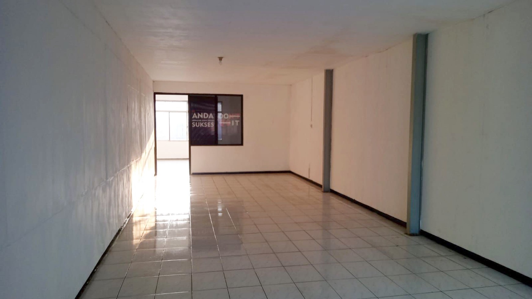 Ruko di Jl. Palem - POCAN, 3 Lantai, Siap Pakai