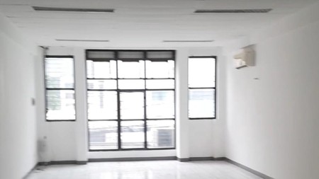 Ruko Red Top Disewakan ,Lokasi Ditengah Kota Jakarta Pusat