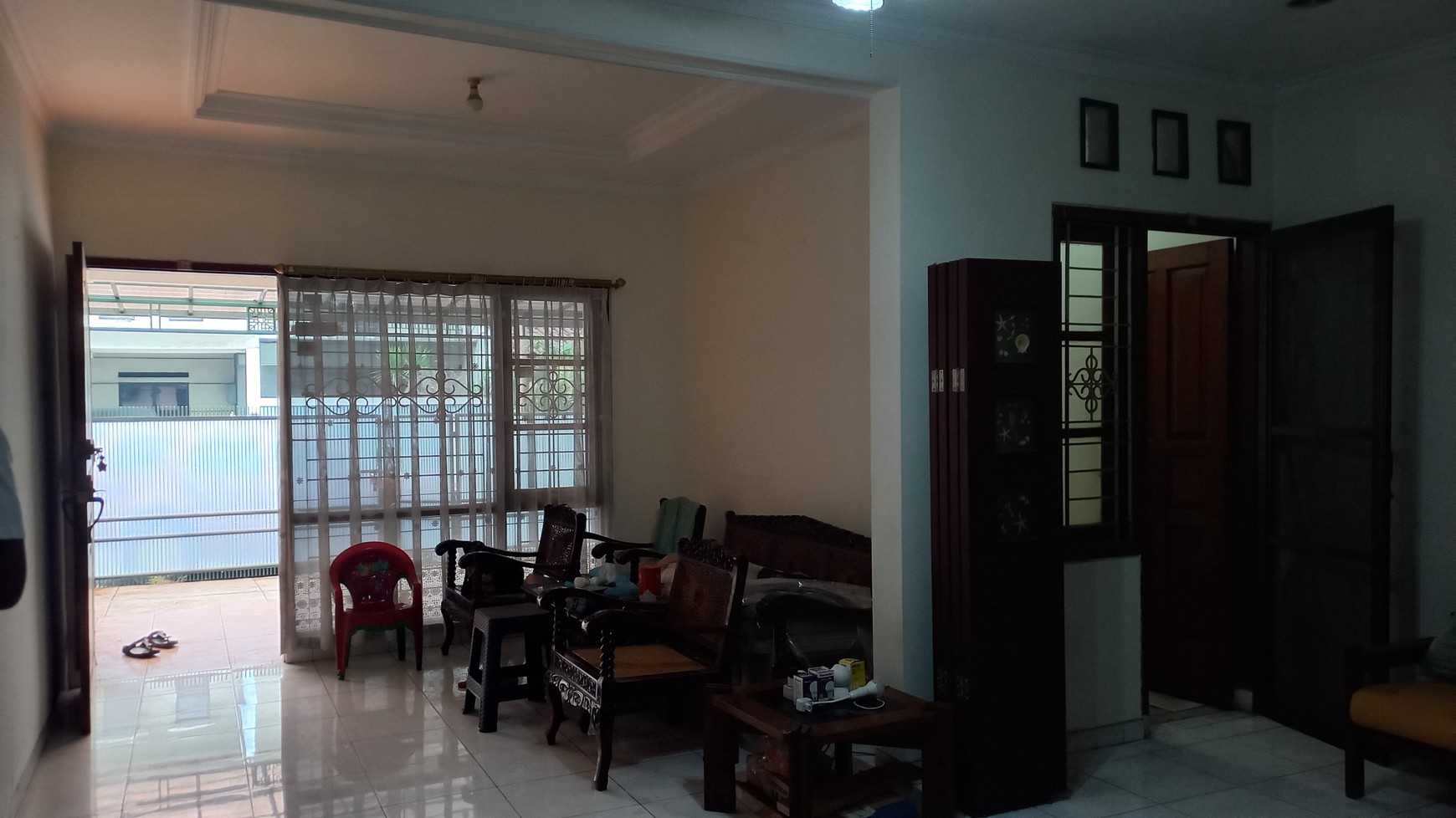 Rumah Sektor 1 Bintaro JakSek jalan utama, bisa pakai usaha...