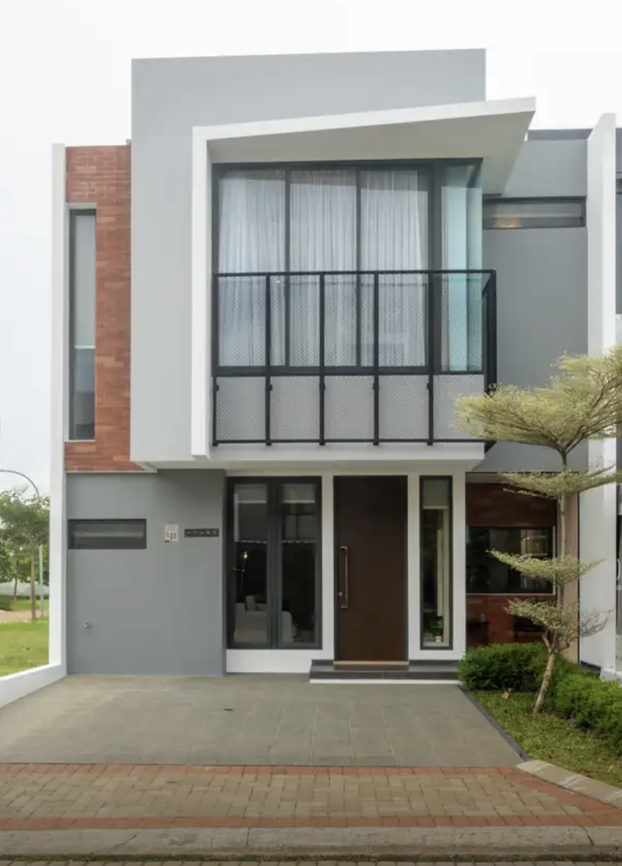 Rumah Baru Siap Huni Decco at Kebayoran Harmony, Bintaro Design Modern Dinamis, Dekat Fasilitas, Harga Murah