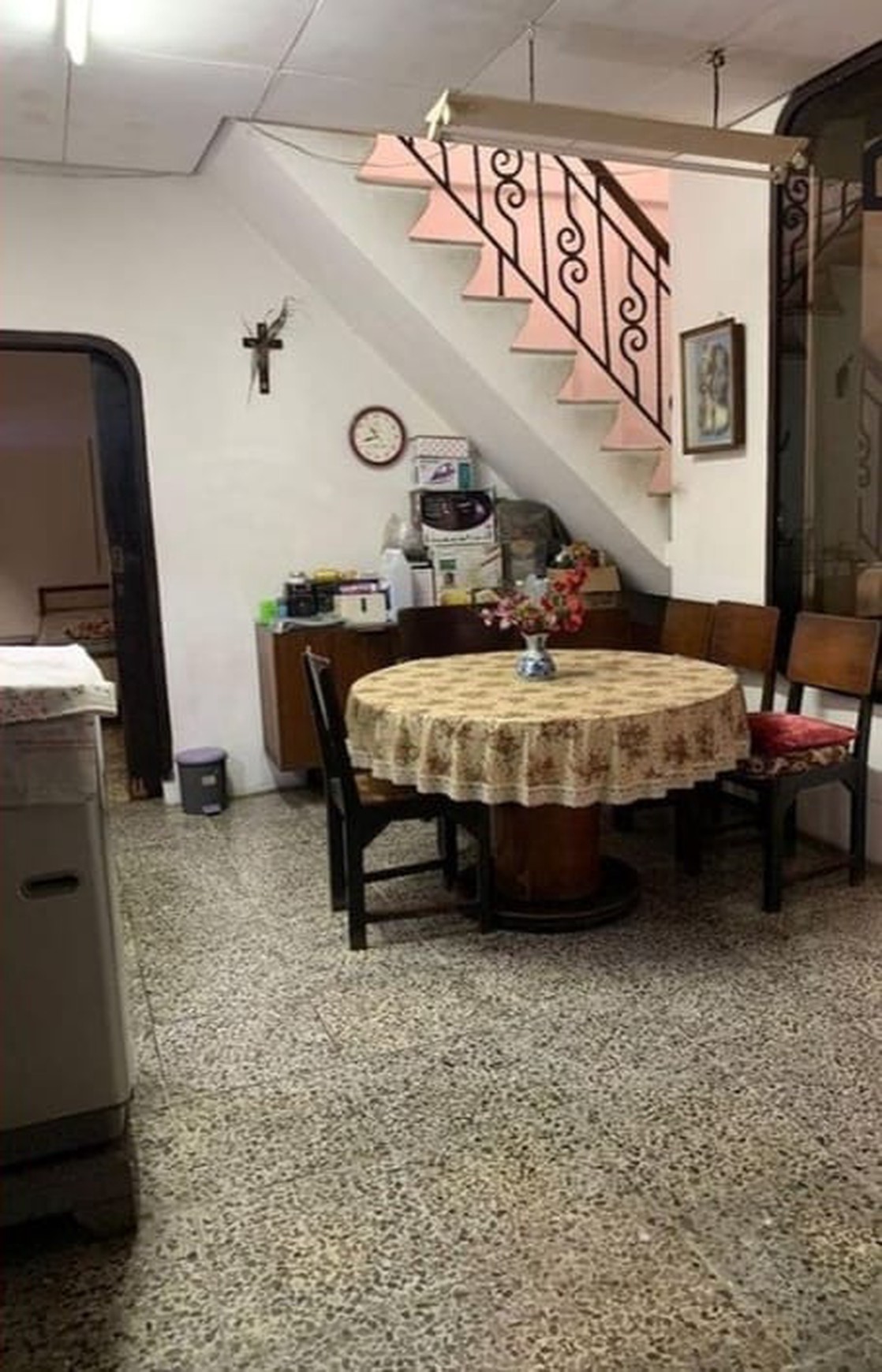Dijual Rumah Tenang dan Nyaman di Senen, Jakarta Pusat
