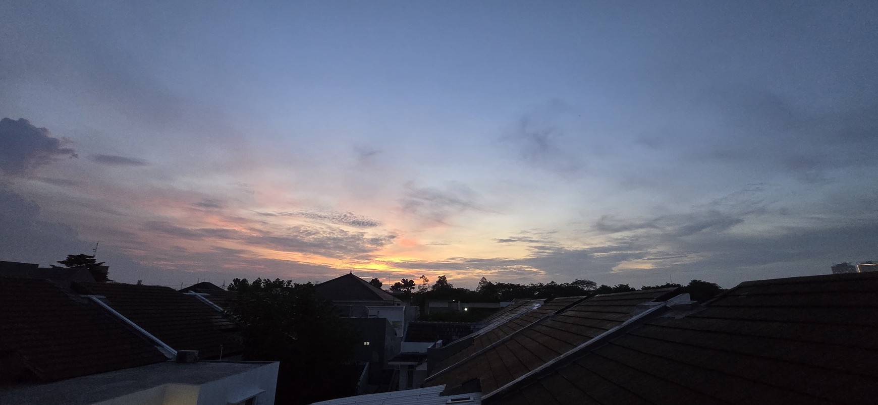 American Classic dengan Rooftop di Icon Cosmo BSD CIty, 2menit ke AEON Mall