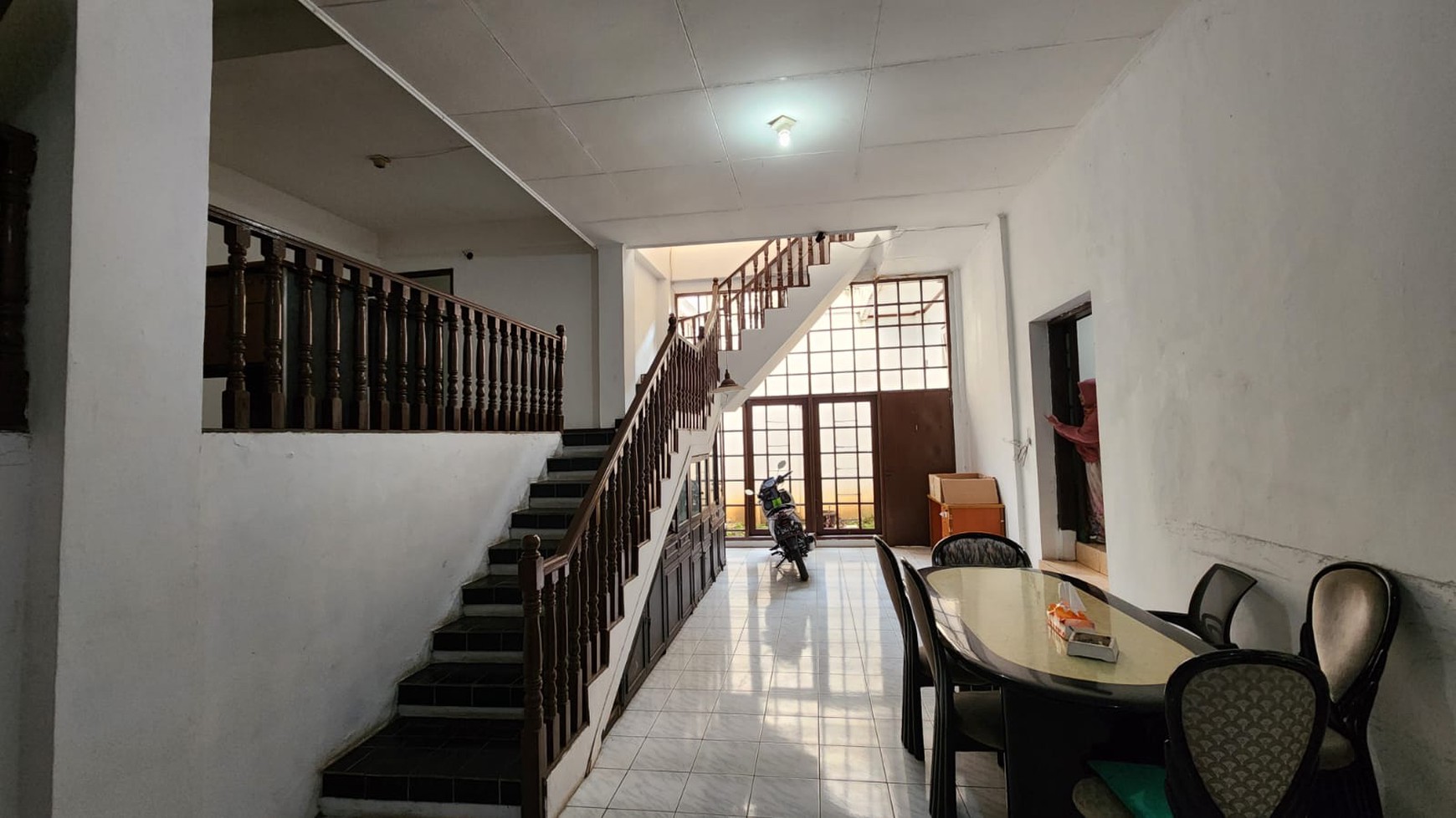 Rumah Cocok untuk Hunian/ Kantor di Komplek Garuda Kalibata Selatan