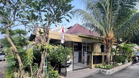 Dijual Rumah Hook Bonus Furniture di Bintaro 