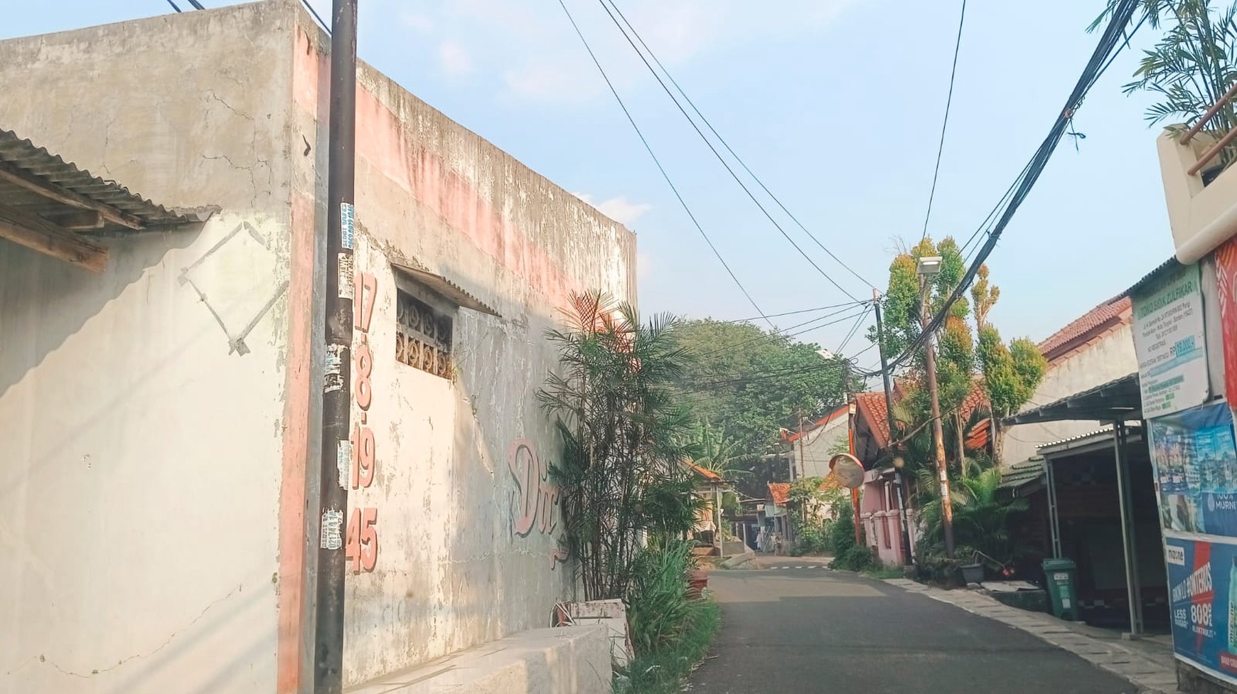 Dijual Rumah Hitung Tanah Hook Bintaro