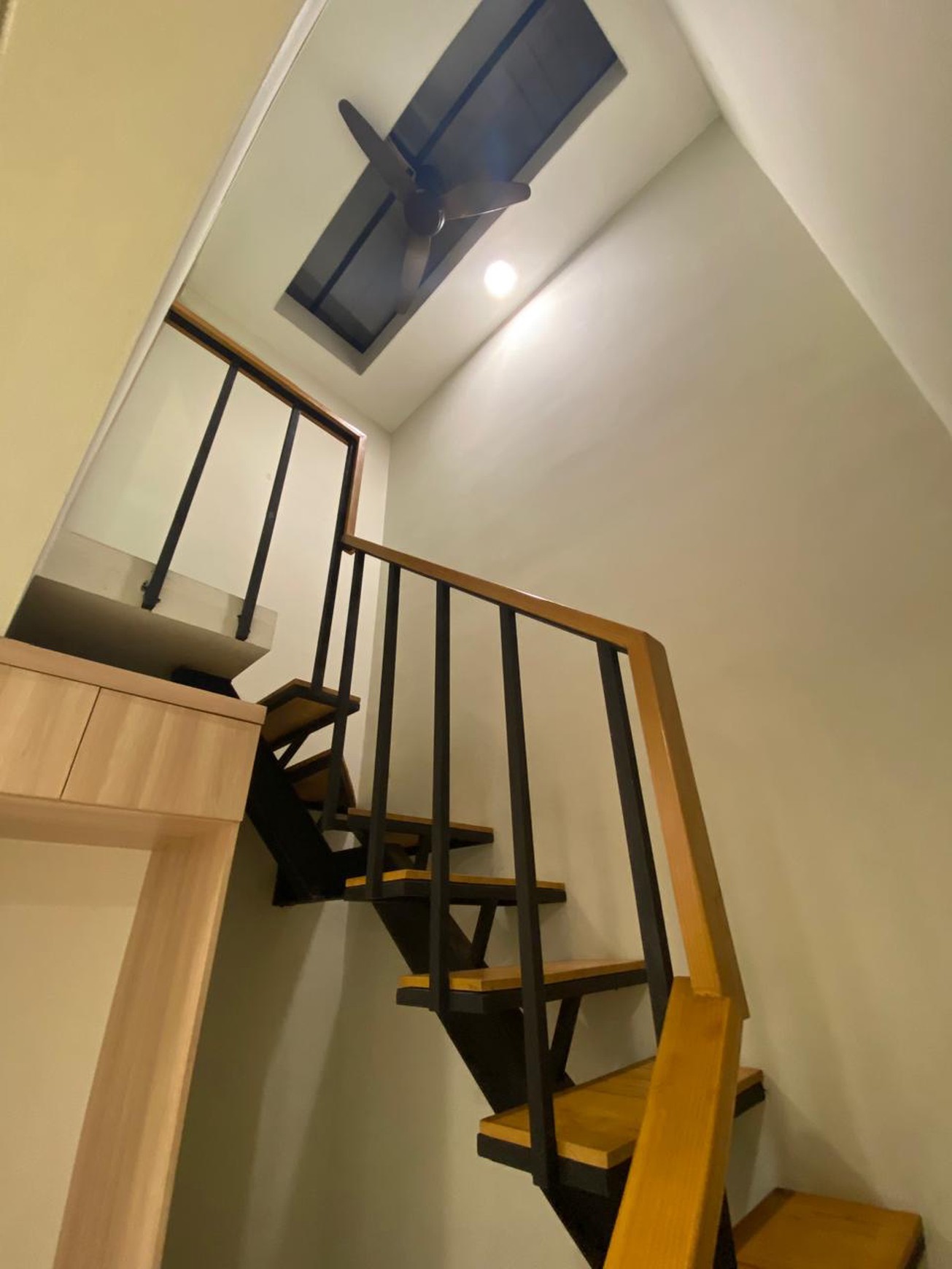 Rumah Bagus Di V Town House Bintaro Jaya Sektor 7