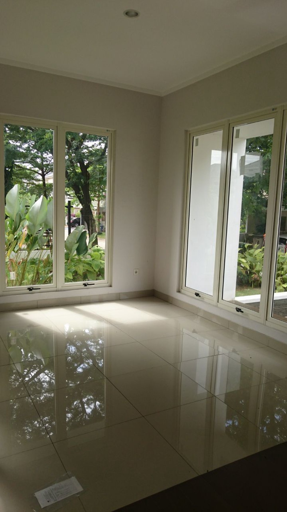 Rumah Bagus Di Kebayoran Garden Bintaro Jaya Sektor 7