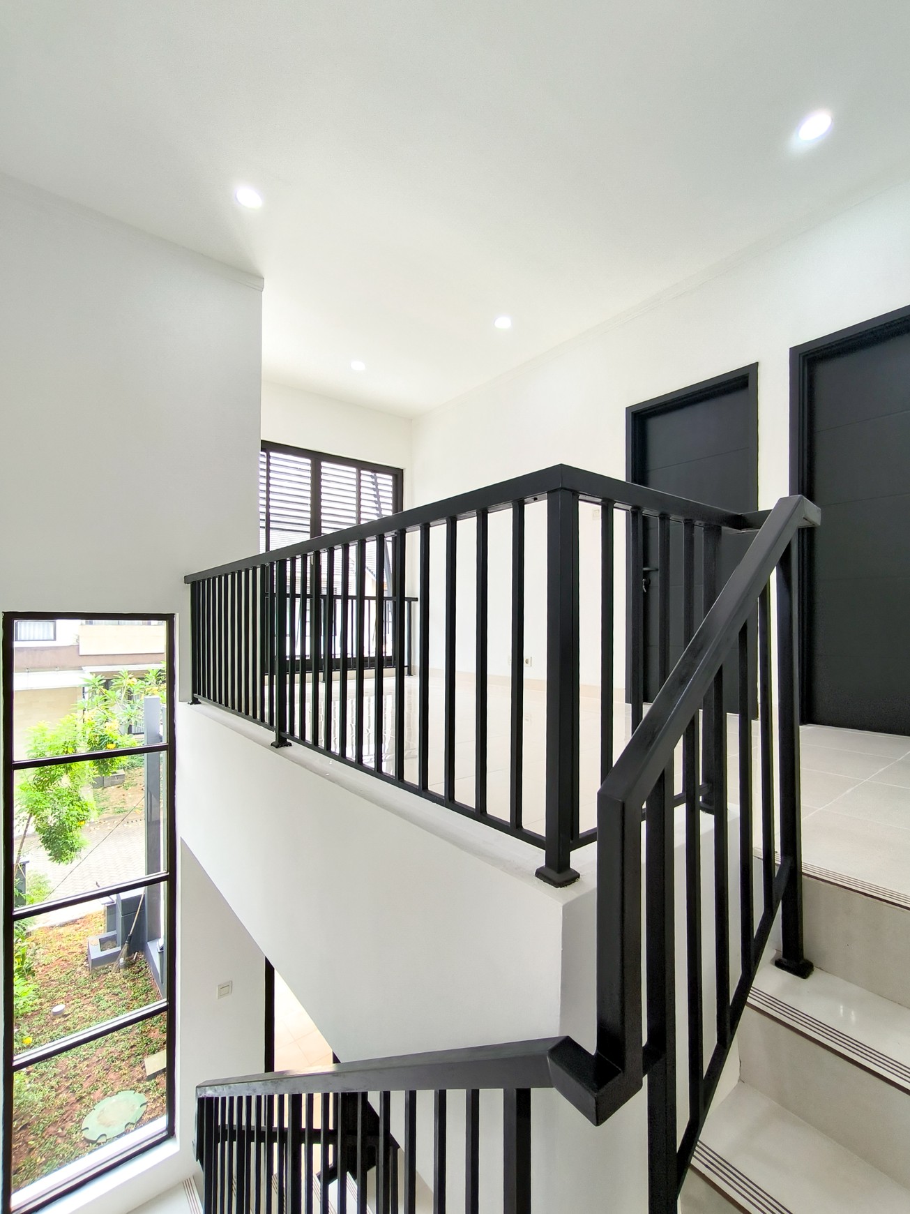 Rumah Bagus Di Discovery Terra Bintaro Jaya Sektor 9