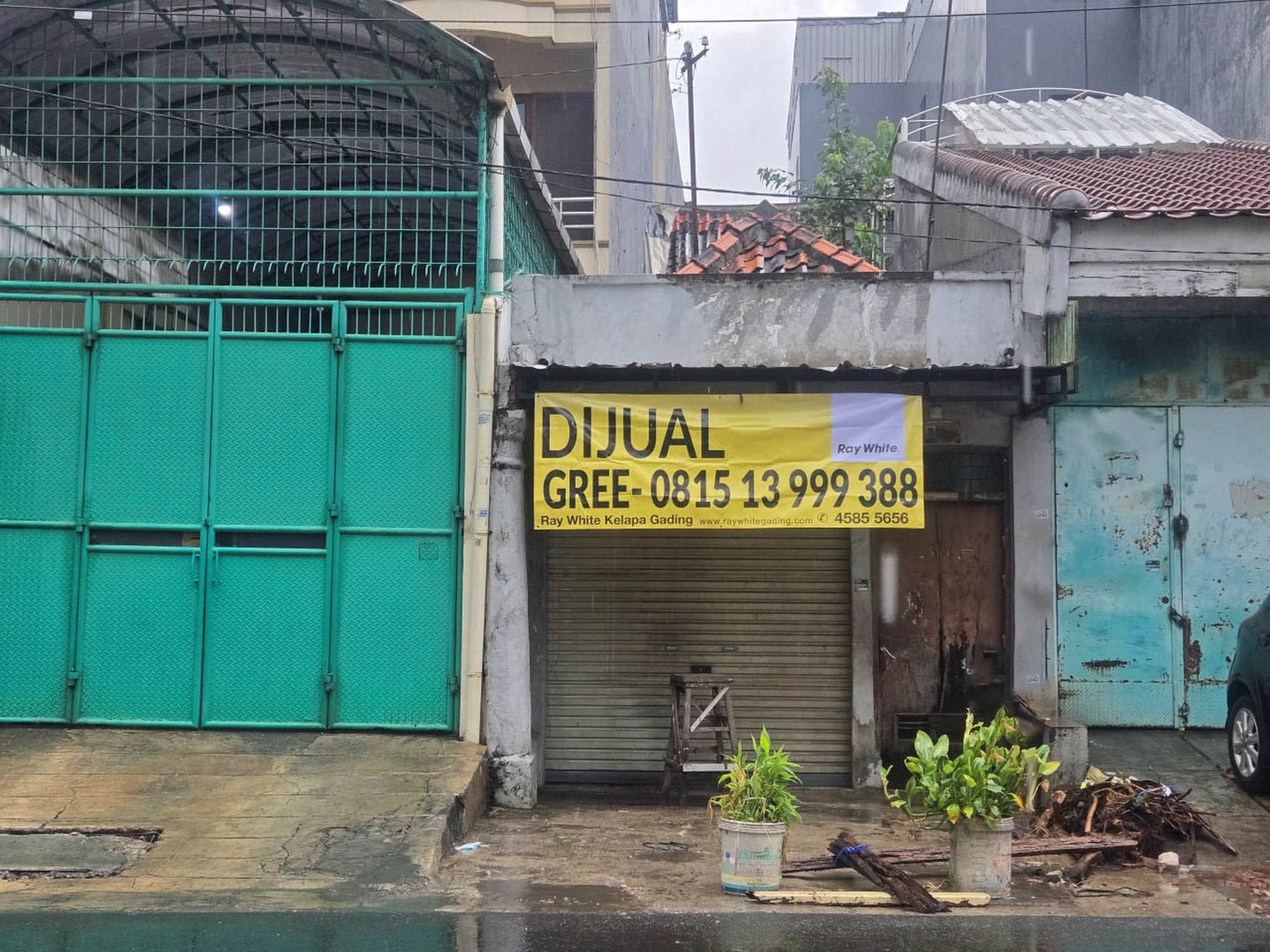 Rumah Tua Jembatan Lima, Jalan Raya, cocok untuk Kost2an
