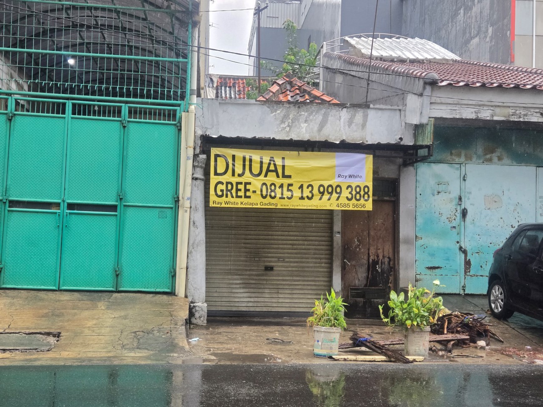 Rumah Tua Jembatan Lima, Jalan Raya, cocok untuk Kost2an
