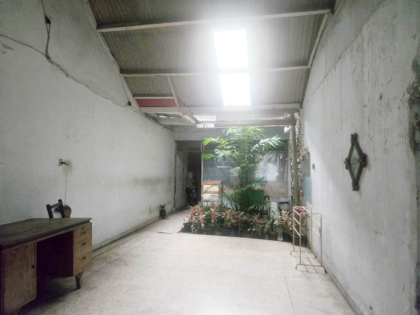 Rumah Tua Jembatan Lima, Jalan Raya, cocok untuk Kost2an