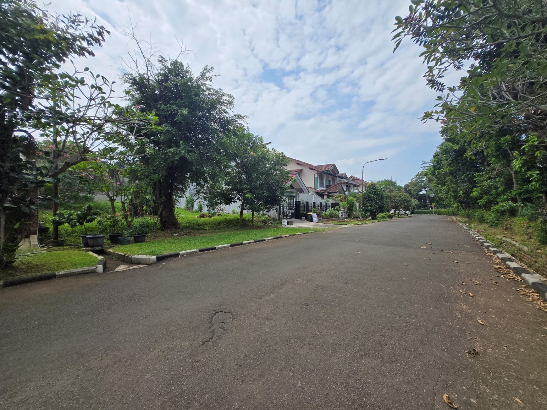 Kavling Cinere Mas, Kotak Jalan lebar, Cinere