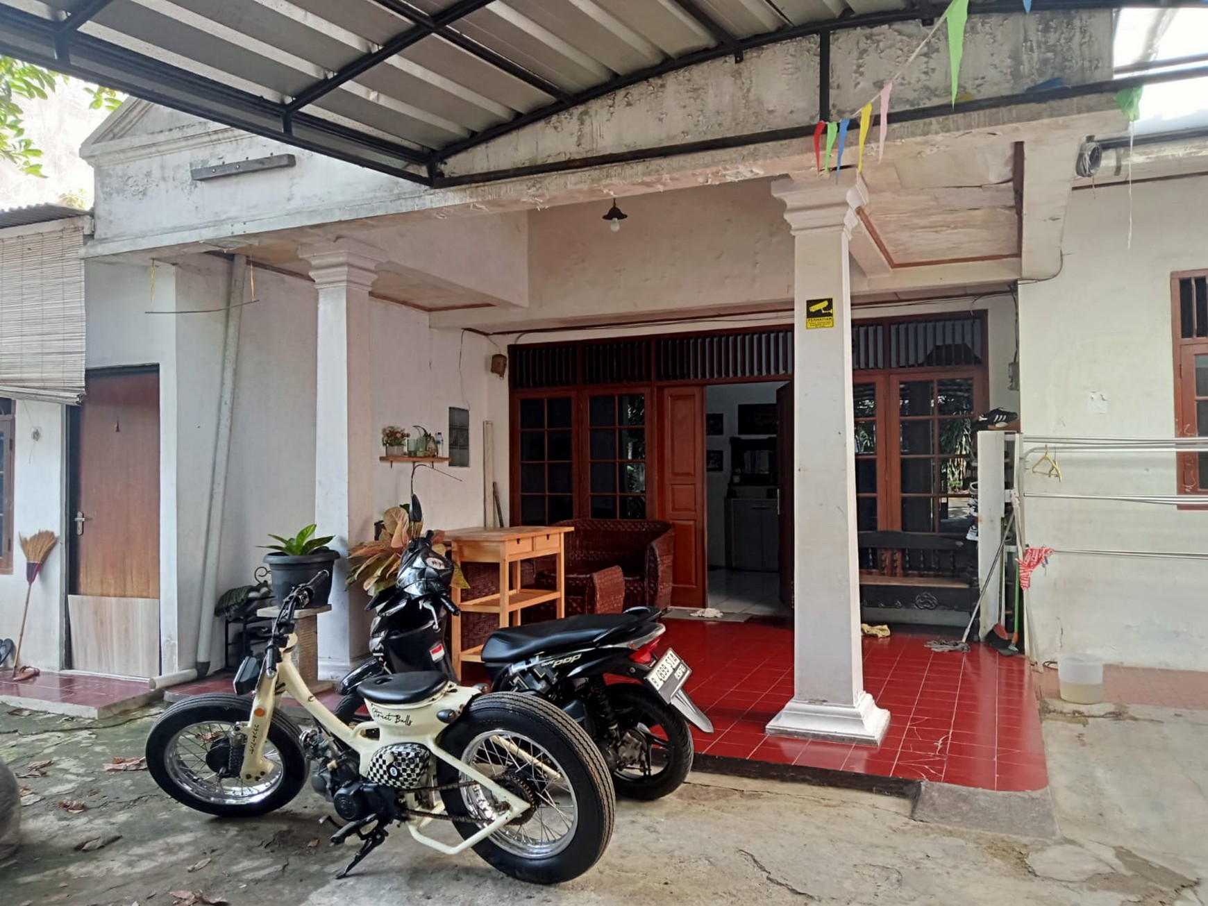 Rumah Hitung Tanah Di Jl Adiaksa Cilandak Lebak Bulus