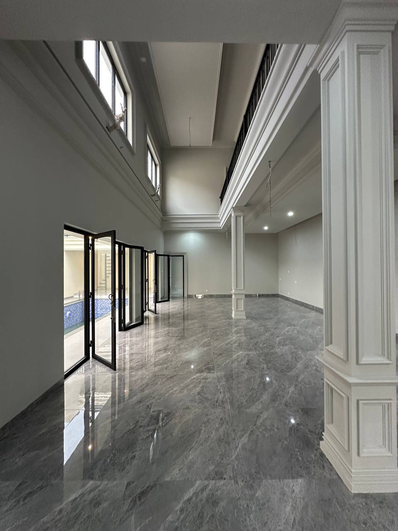 Rumah Kokoh 2 Lantai, Rapi Siap Huni di Kota Wisata Cibubur 