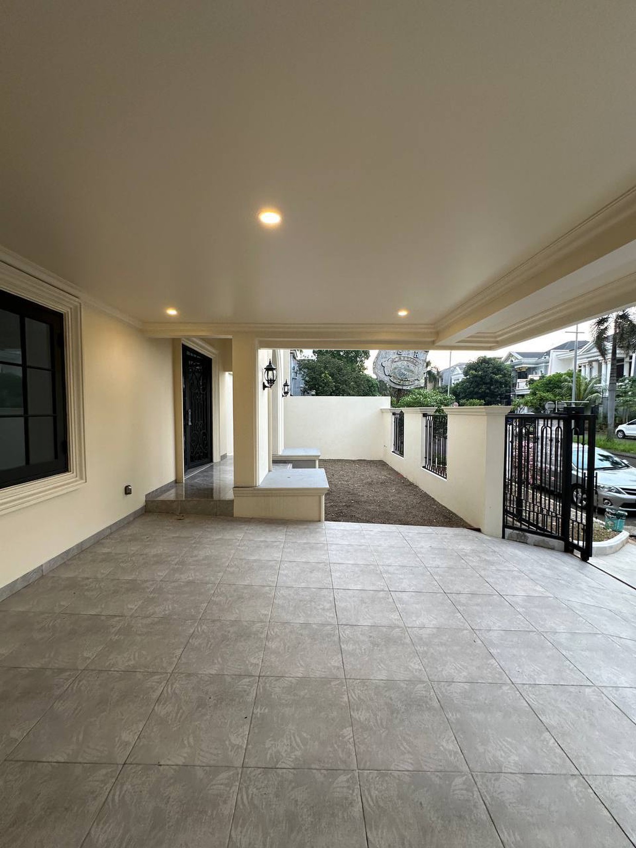 Rumah Kokoh 2 Lantai, Rapi Siap Huni di Kota Wisata Cibubur 