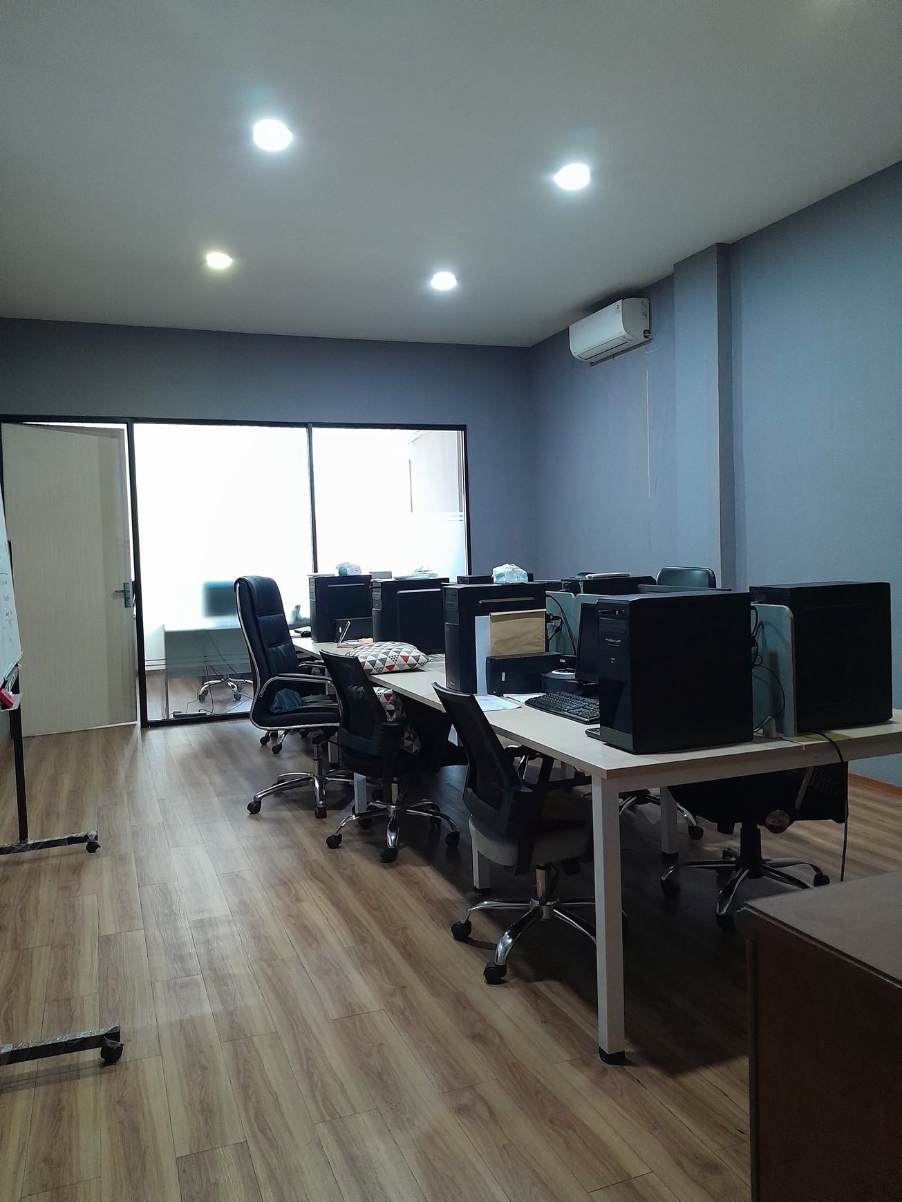 Ruko Siap Pakai Di Jl RC Veteran Bintaro Jakarta Selatan