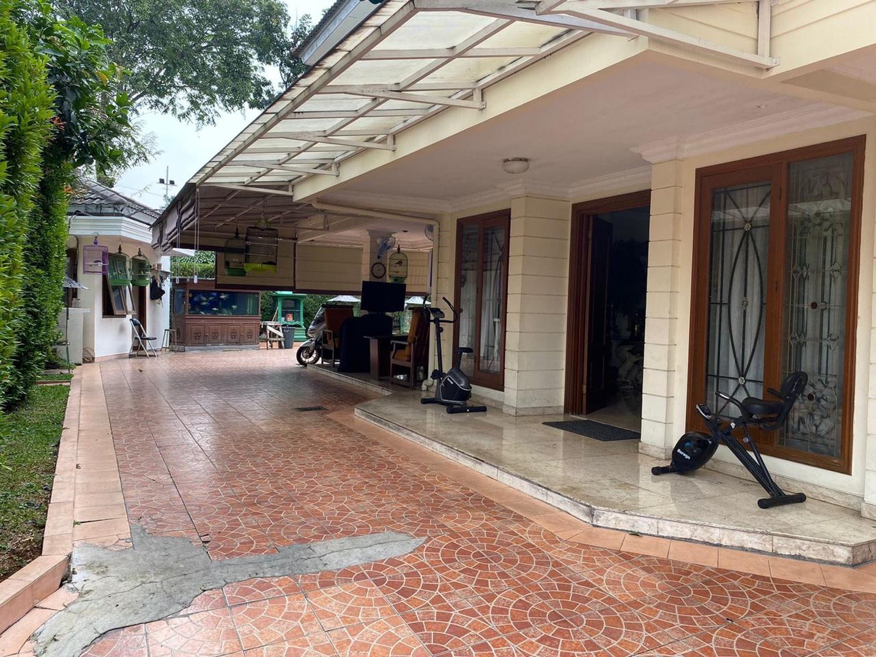 Rumah Bagus Di Bukit Hijau Pondok Indah Jakarta Selatan