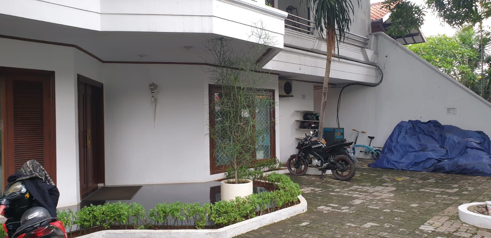 Dijual Rumah di Jl. Kemang Jaksel