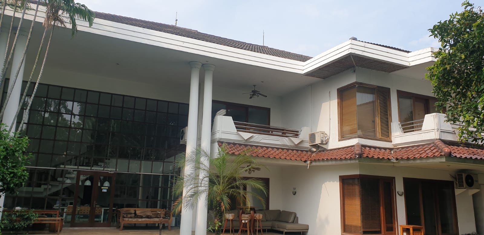 Dijual Rumah di Jl. Kemang Jaksel
