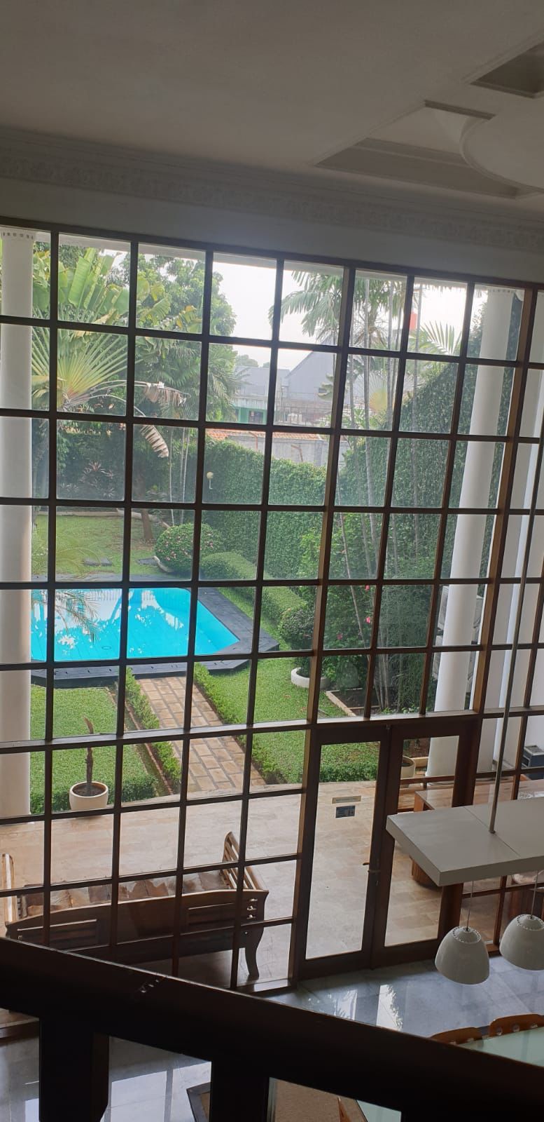 Dijual Rumah di Jl. Kemang Jaksel