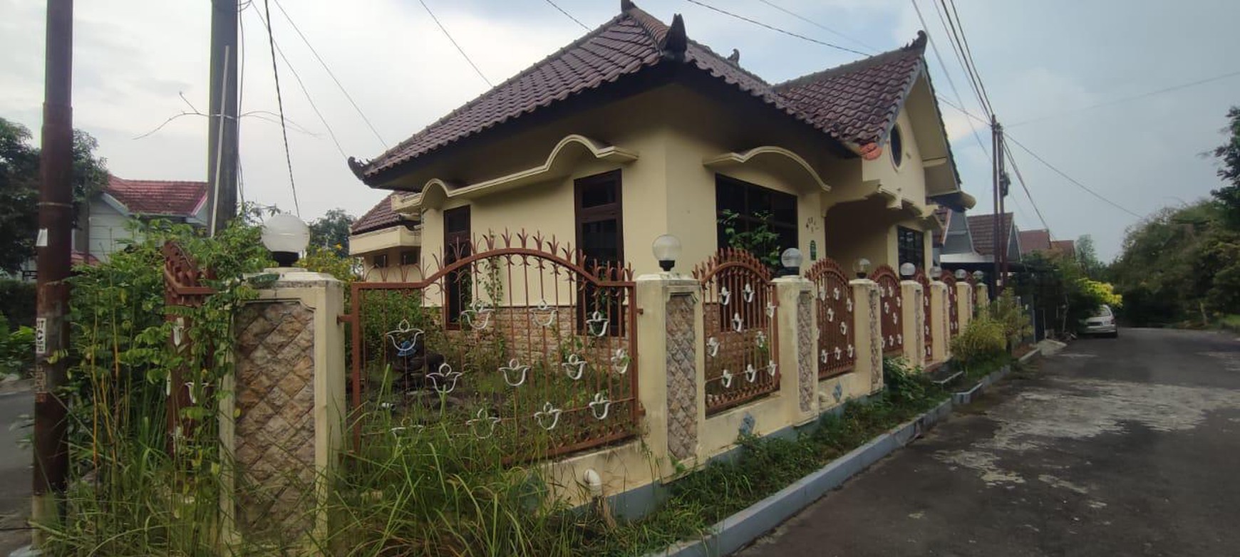 Rumah Siap Huni Lokasi dalam Perum di Jalan Kaliurang km10 Ngaglik Sleman