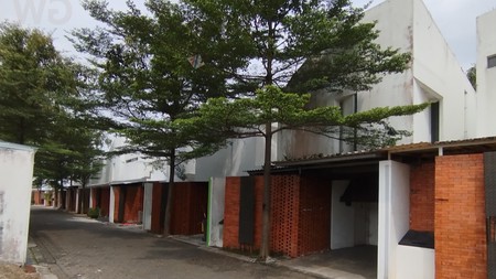 Di Jual Rumah di Vida Bekasi - Desain Andra Matin, 2 Lantai, Strategis & Eksklusif!