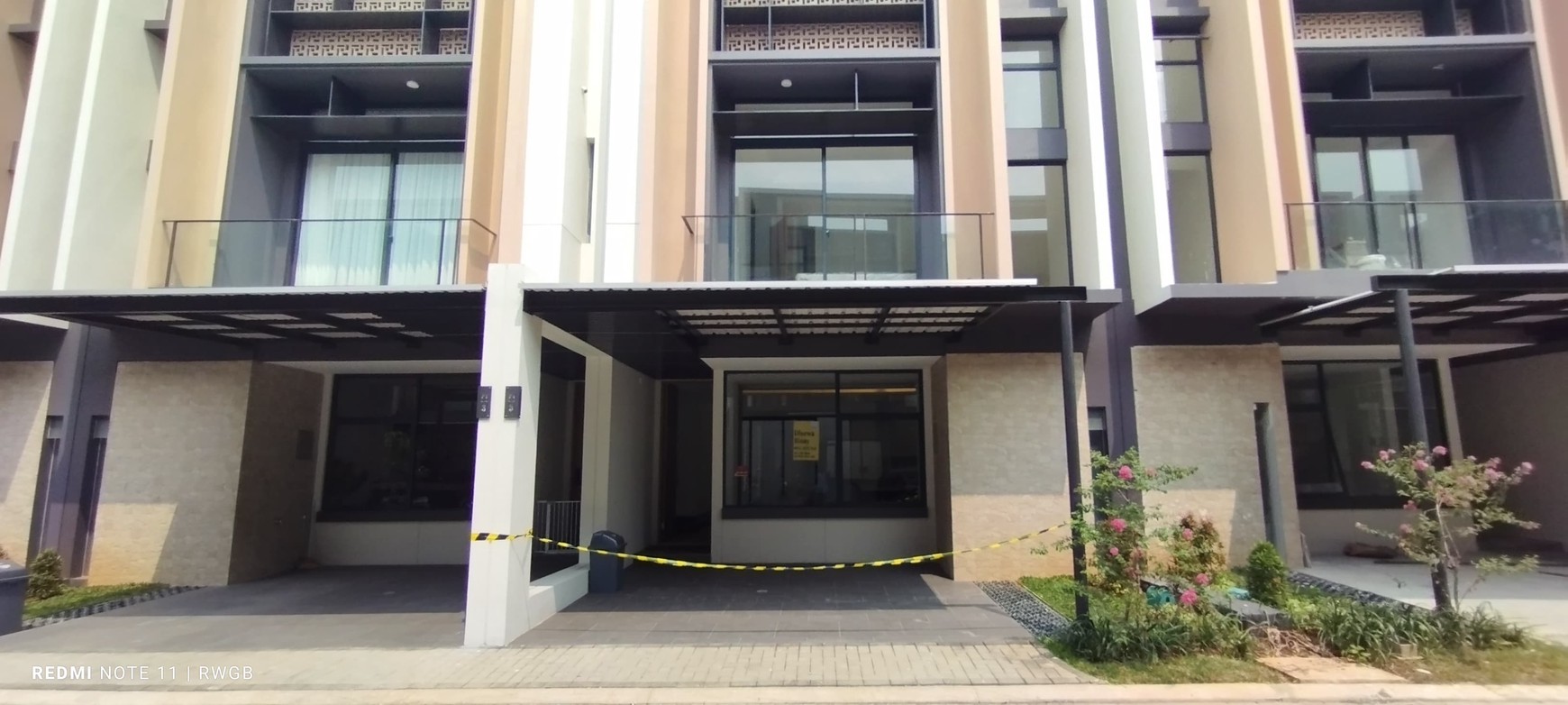 disewa rumah di tanakayu vasya bsd city  fullfurnished semua baru tinggal bawa koper strategis siap huni