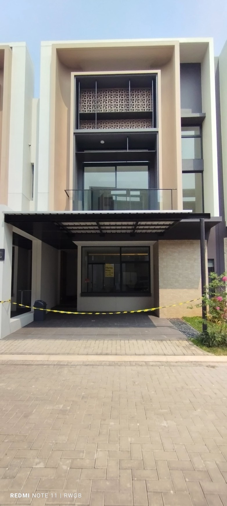 disewa rumah di tanakayu vasya bsd city  fullfurnished semua baru tinggal bawa koper strategis siap huni