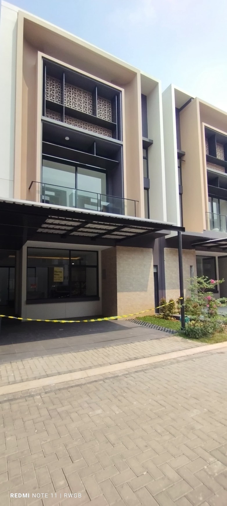 disewa rumah di tanakayu vasya bsd city  fullfurnished semua baru tinggal bawa koper strategis siap huni