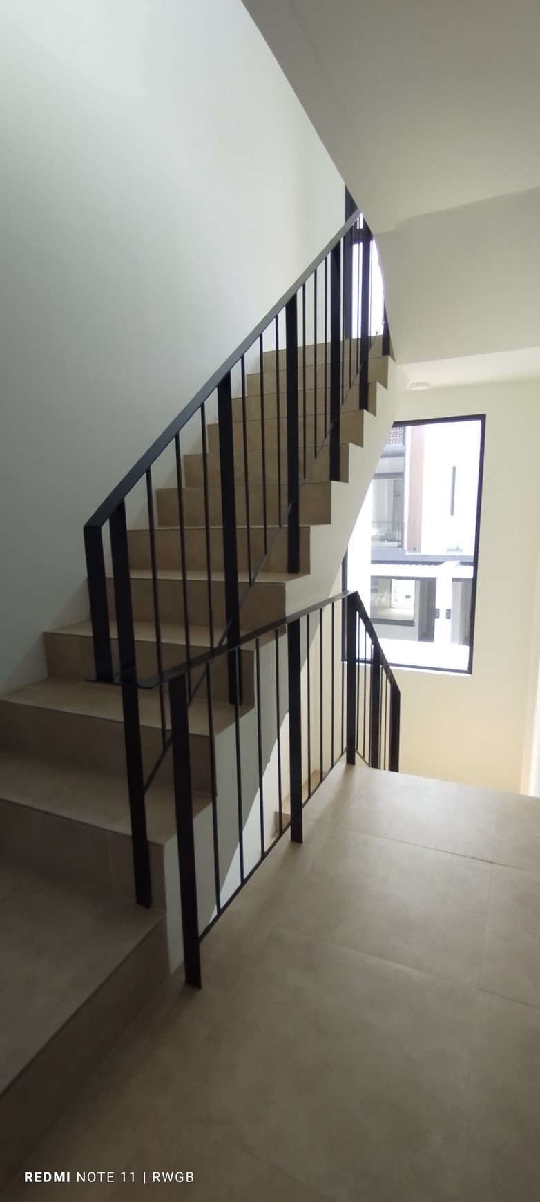 disewa rumah di tanakayu vasya bsd city  fullfurnished semua baru tinggal bawa koper strategis siap huni