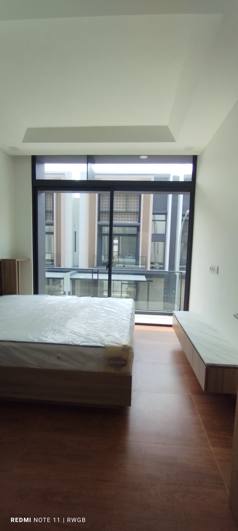 disewa rumah di tanakayu vasya bsd city  fullfurnished semua baru tinggal bawa koper strategis siap huni