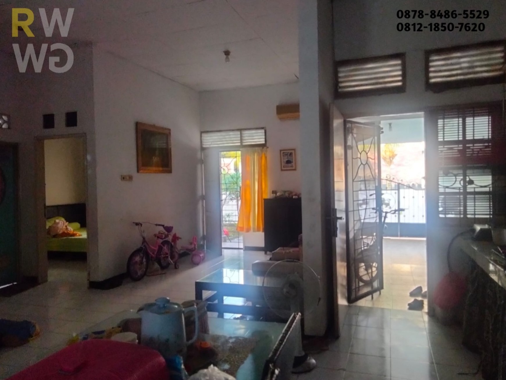 Di Jual Rumah di Graha Kalimas - Lokasi Strategis, 1 Lantai, Dekat Tol & Masjid