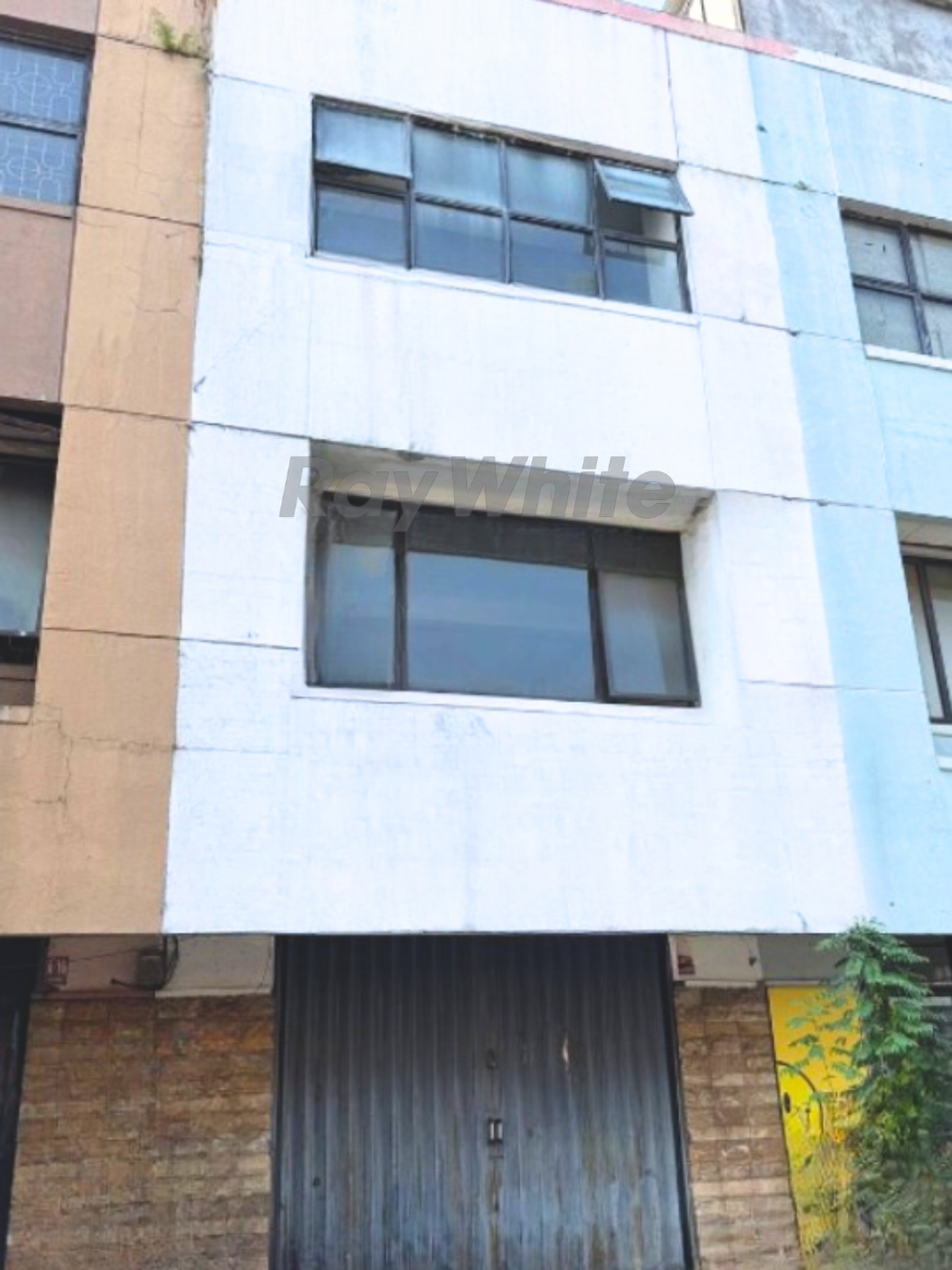 Dijual Ruko 3,5 Lantai - Luas 240 m2 - Lokasi Premium di Ruko Union, Lippo Cikarang
